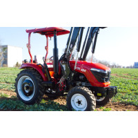 Farmársky traktor FLYER 454F s čelným nakladačom